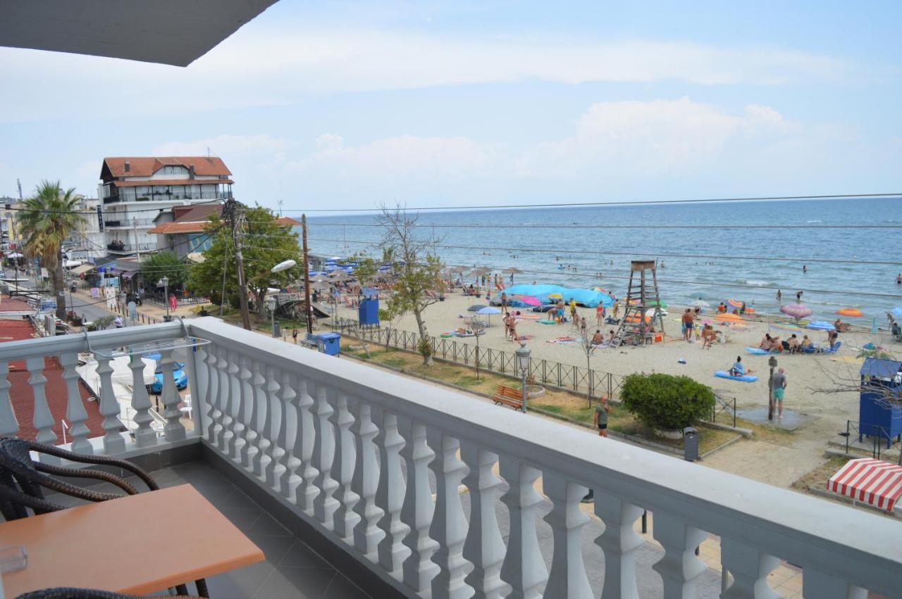 Iliana Hotel Paralia Екстер'єр фото