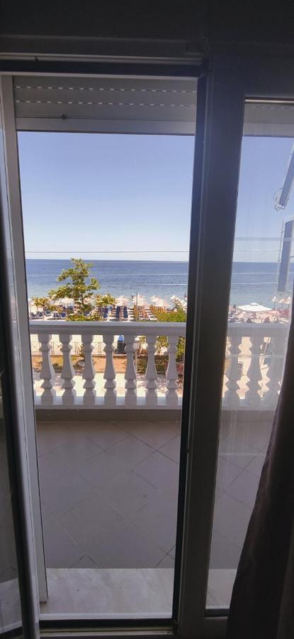 Iliana Hotel Paralia Екстер'єр фото