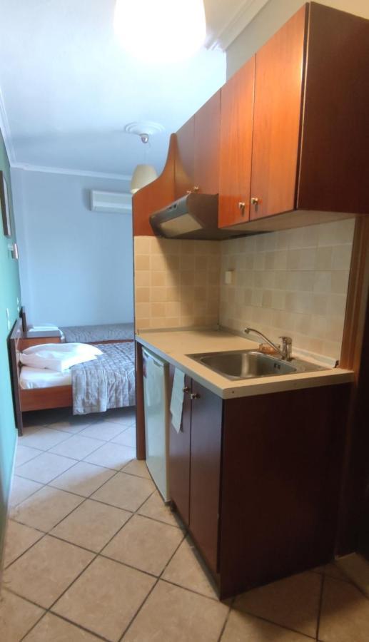 Iliana Hotel Paralia Екстер'єр фото